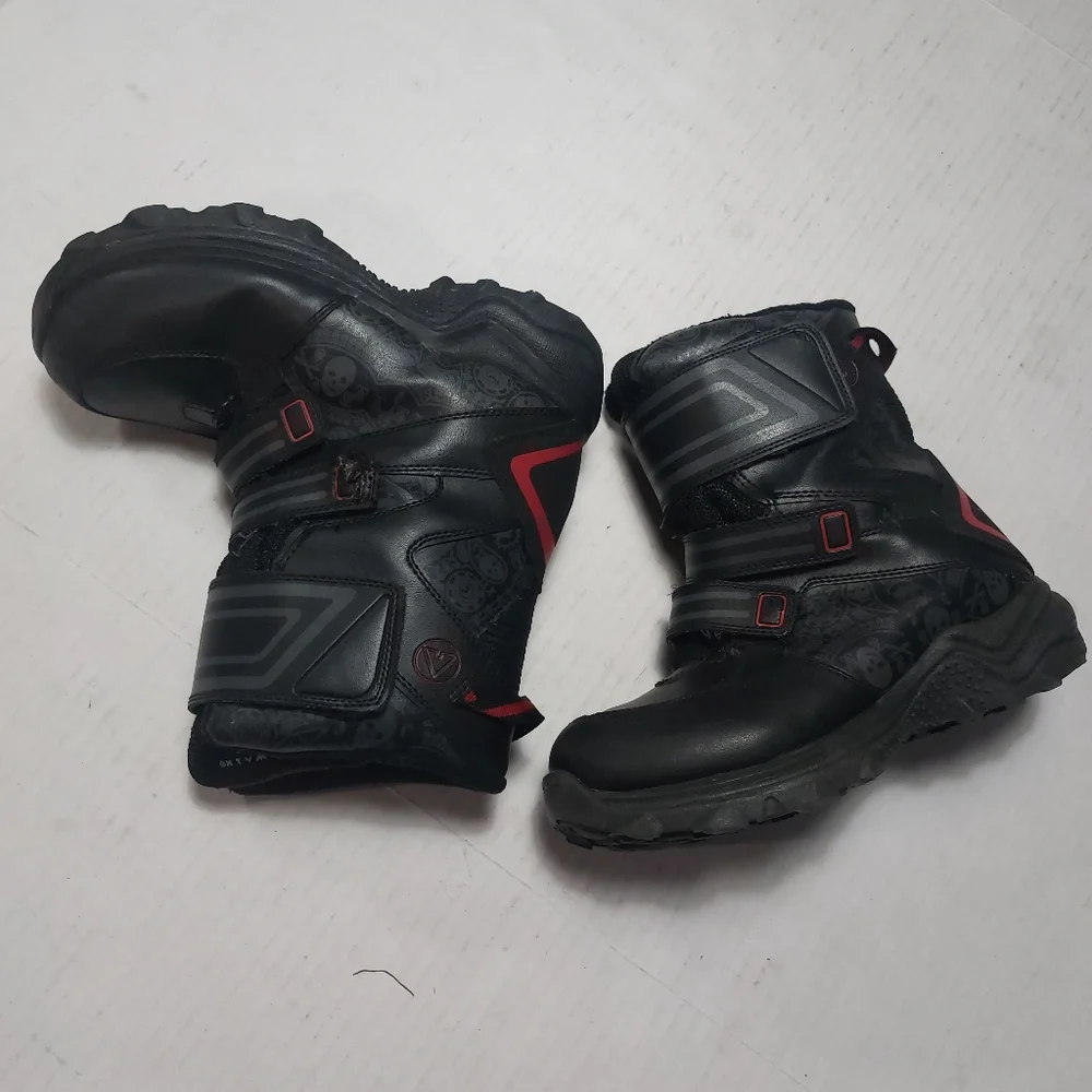 AIRWALK Black and Red Boots Size 6